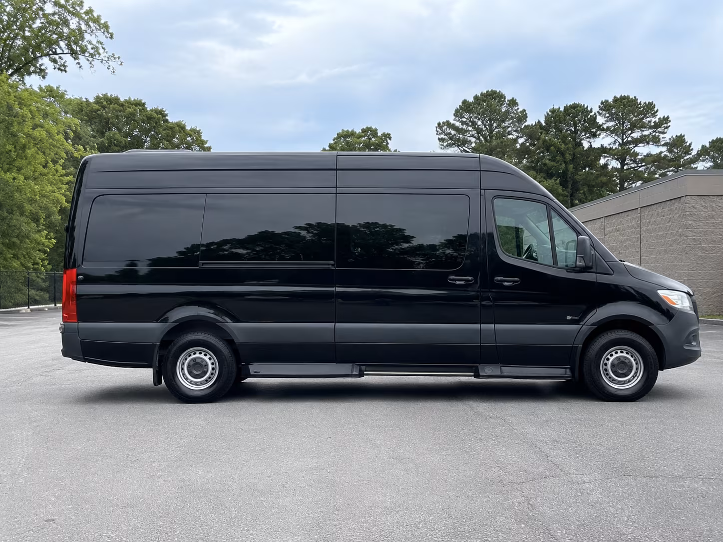 Largo Wedding Transportation & Shuttle Service
