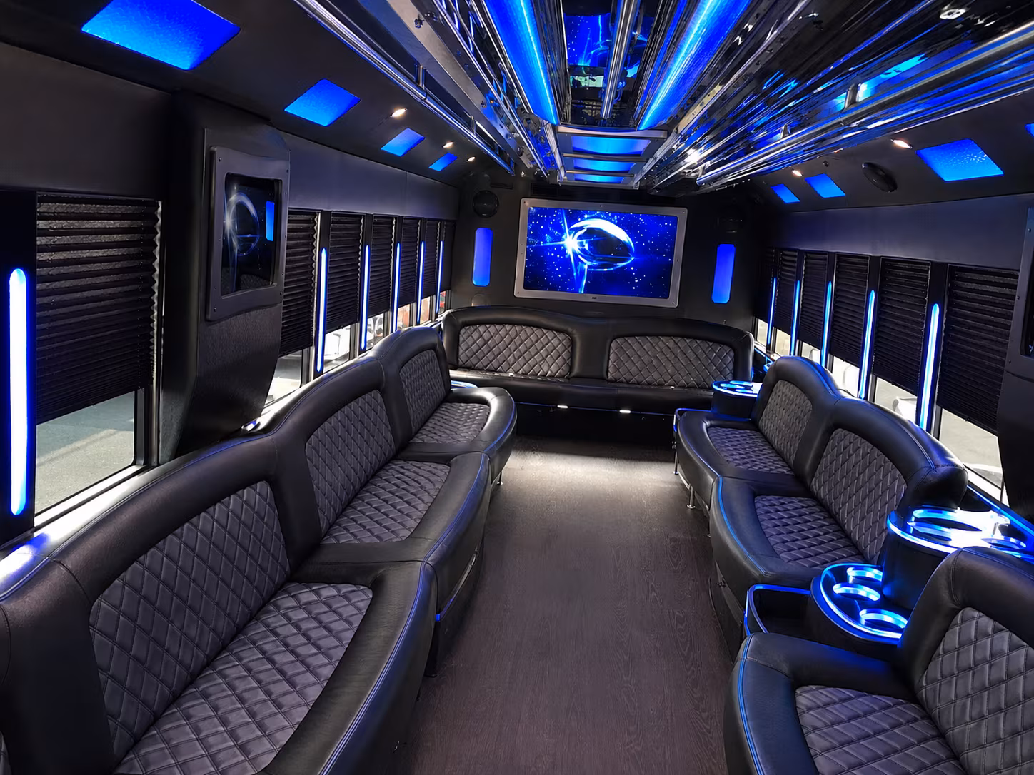 Town 'n' Country Homecoming & Prom Party Bus Rentals